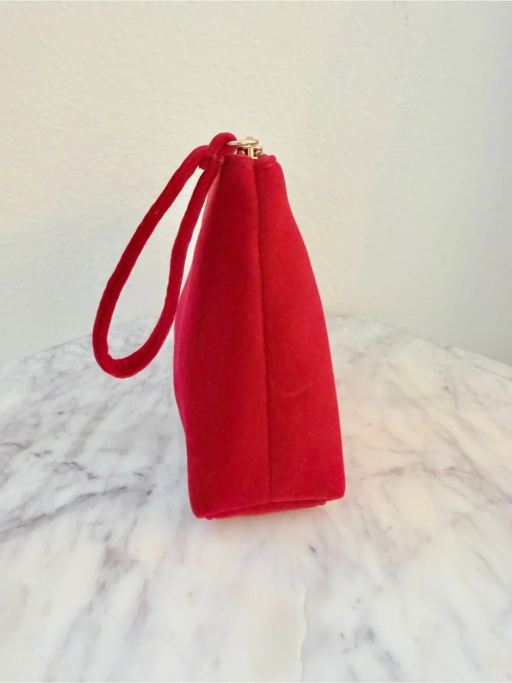 💋 Dolce & Gabbana Beauty Red Velvet Pouch Cosmetics Makeup Bag